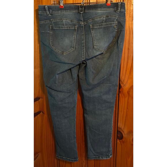 Democracy women’s high rise straight leg ankle jeans size 16w - Picture 2 of 3